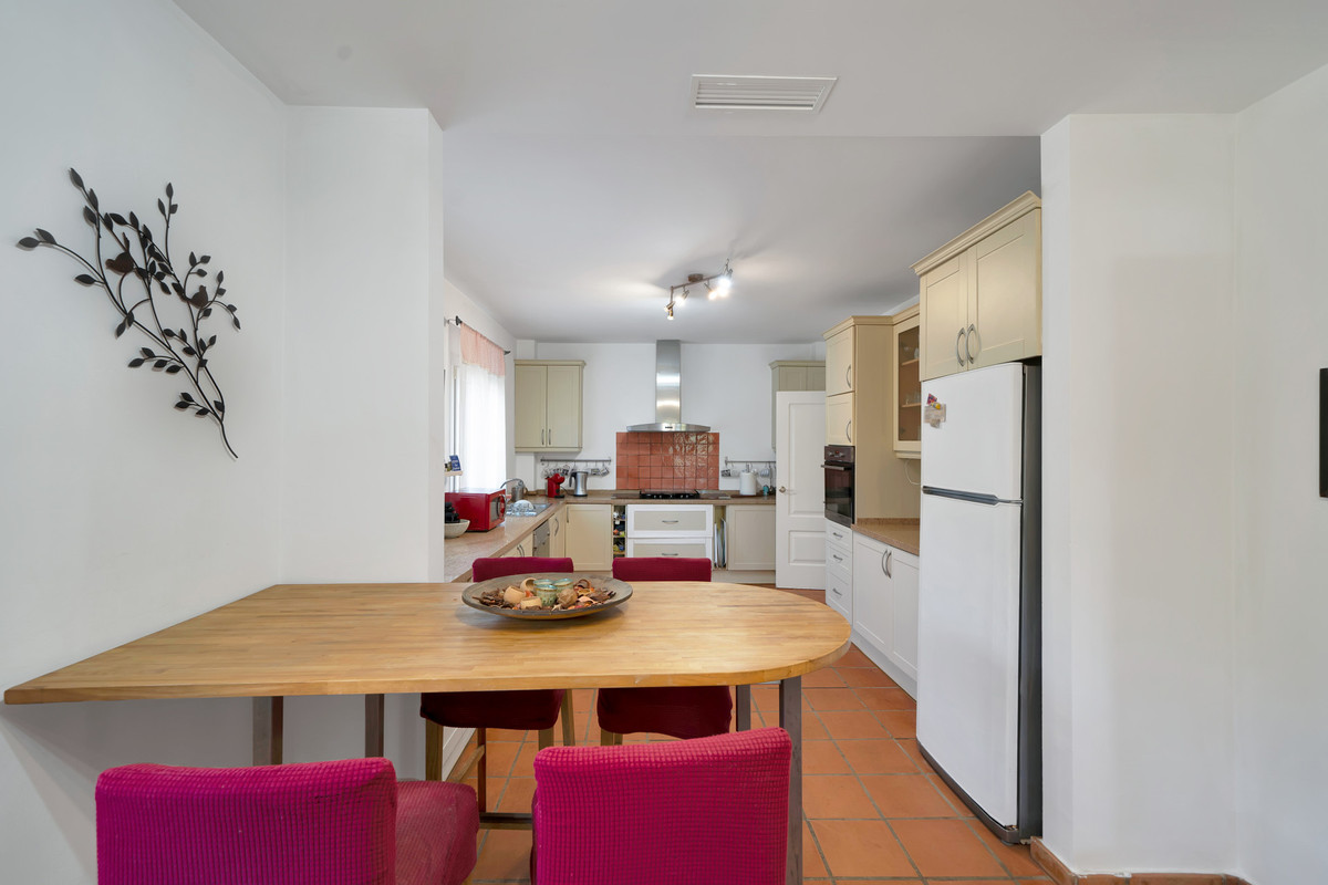 10-bb915d1cb19341576dcdc994b81ab9c5-64