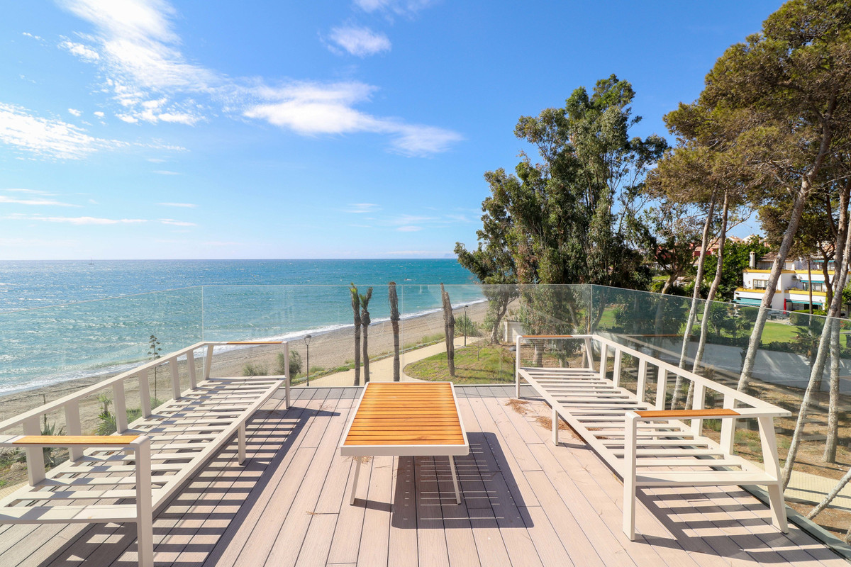 11-20939a0134ad724a8cb2a801094d15a4-19