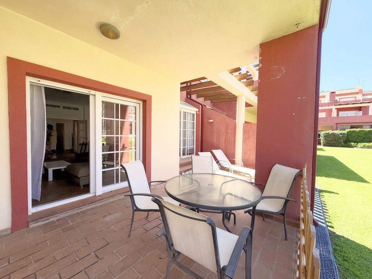 12-53013098fcab6c38b1379cd33298e050-40