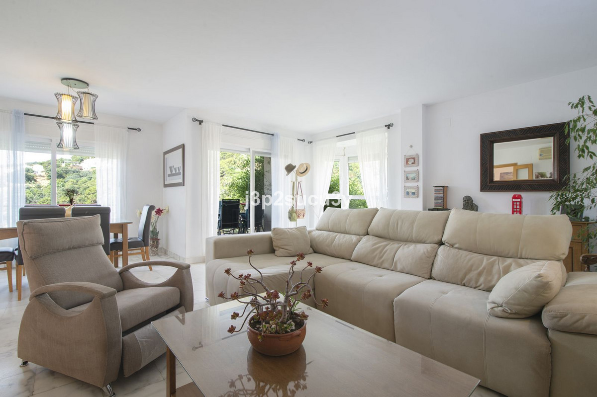 12-53013098fcab6c38b1379cd33298e050-60