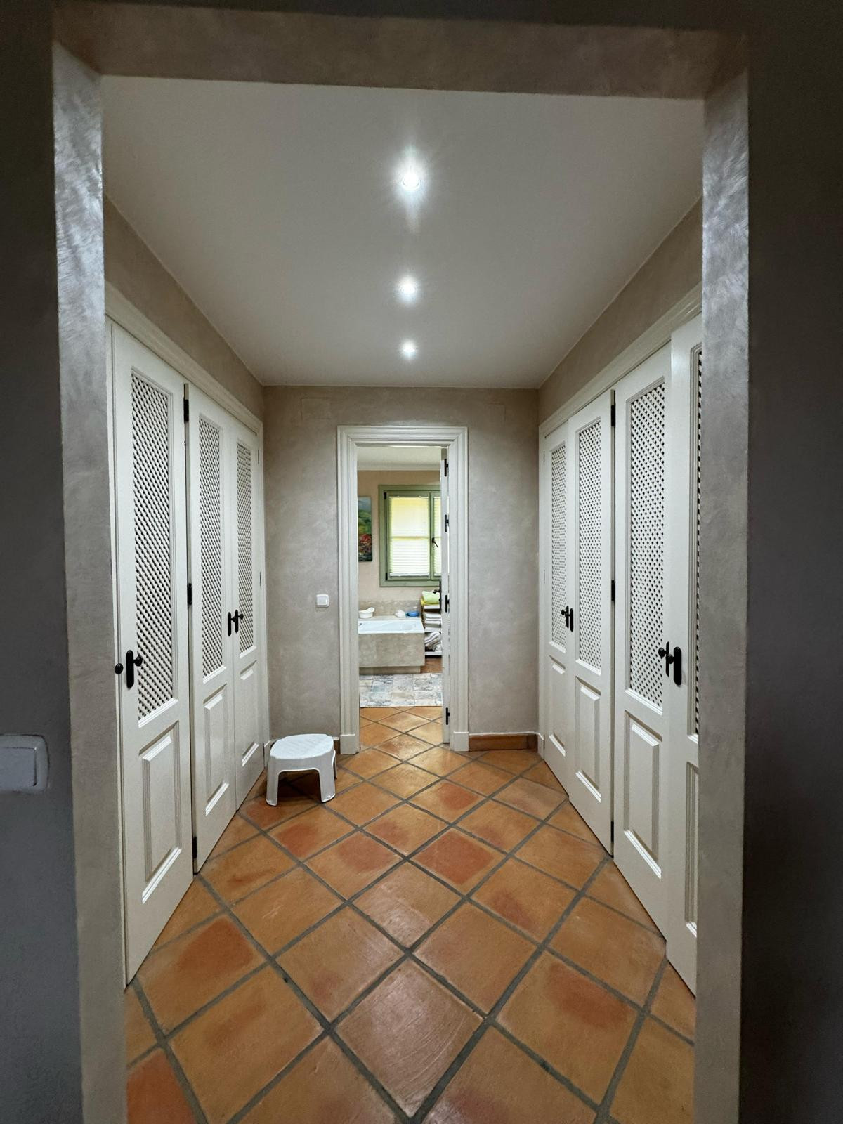 12-53013098fcab6c38b1379cd33298e050-65