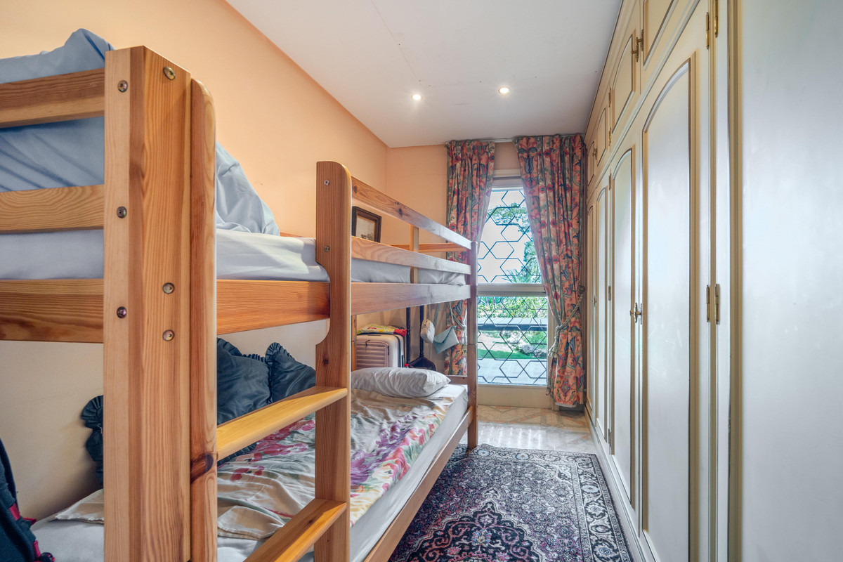 13-5fd73dea700db77384c091ca9818b1a9-39