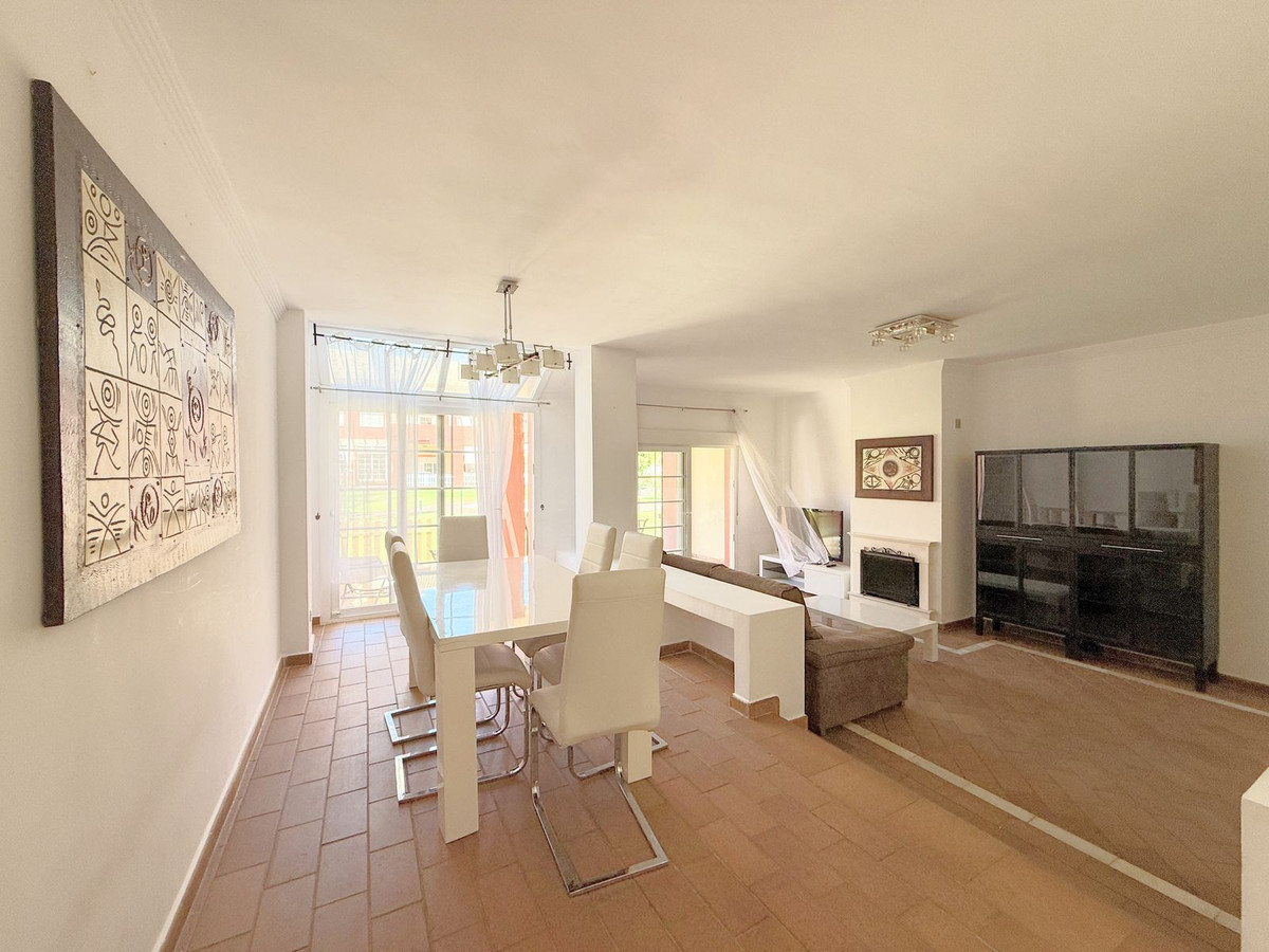 13-5fd73dea700db77384c091ca9818b1a9-40