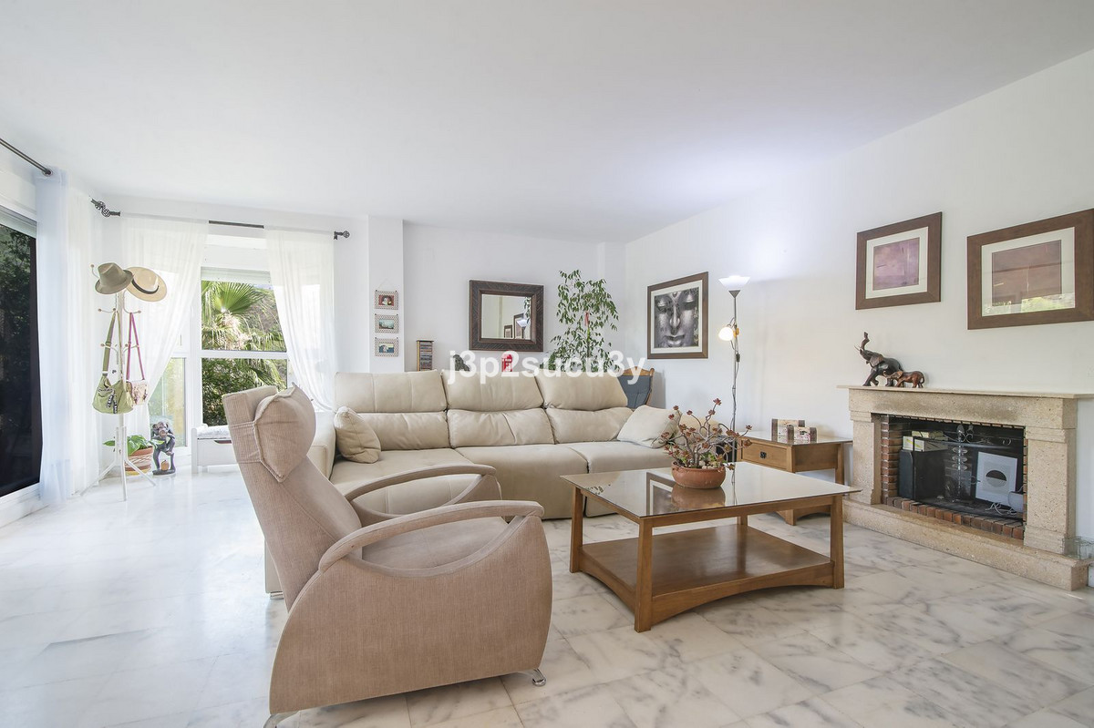 13-5fd73dea700db77384c091ca9818b1a9-59