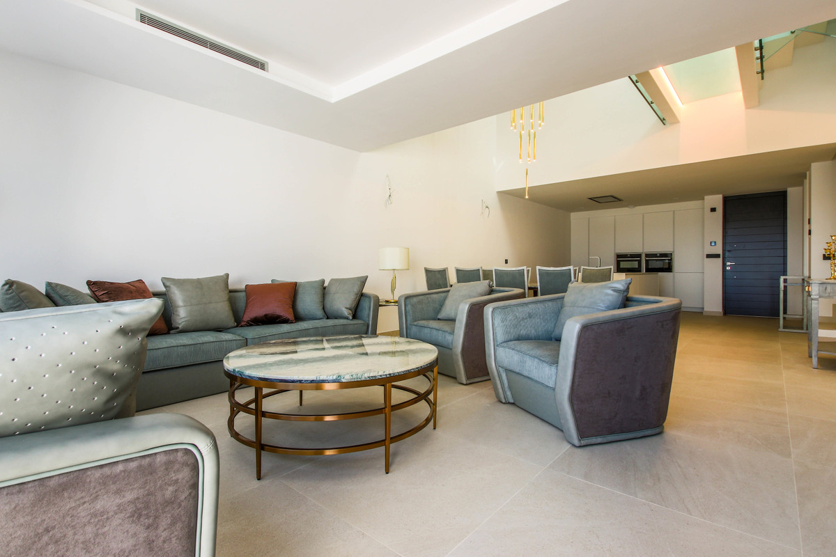 14-d70dc3102c00d7be0e872dfe1c1f86d7-16