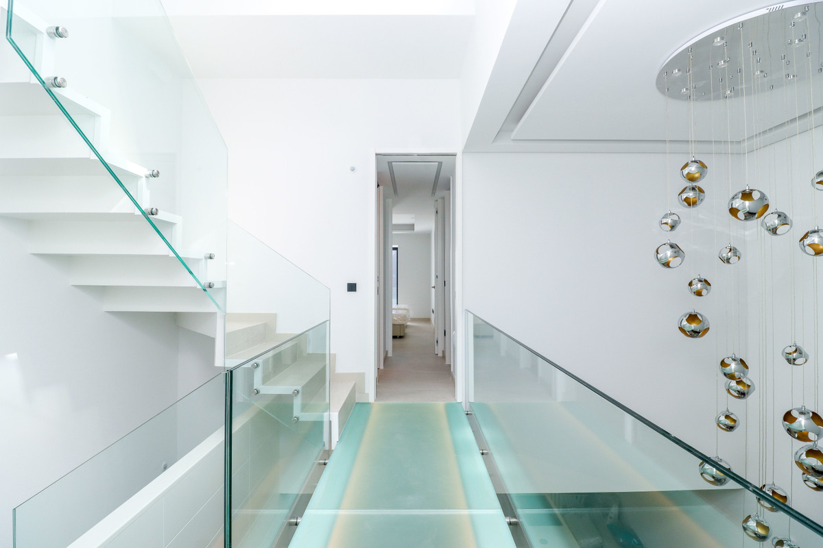 14-d70dc3102c00d7be0e872dfe1c1f86d7-17