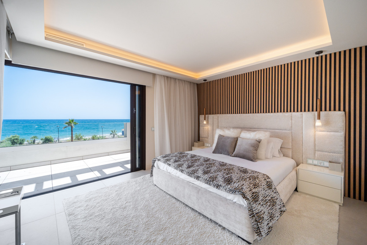 14-d70dc3102c00d7be0e872dfe1c1f86d7-32