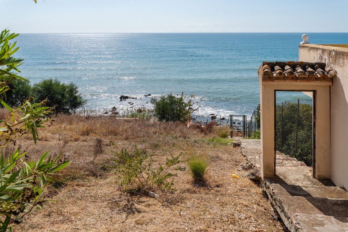 15-11d12f2f454f2f5e9b981fdd8b901d51-37