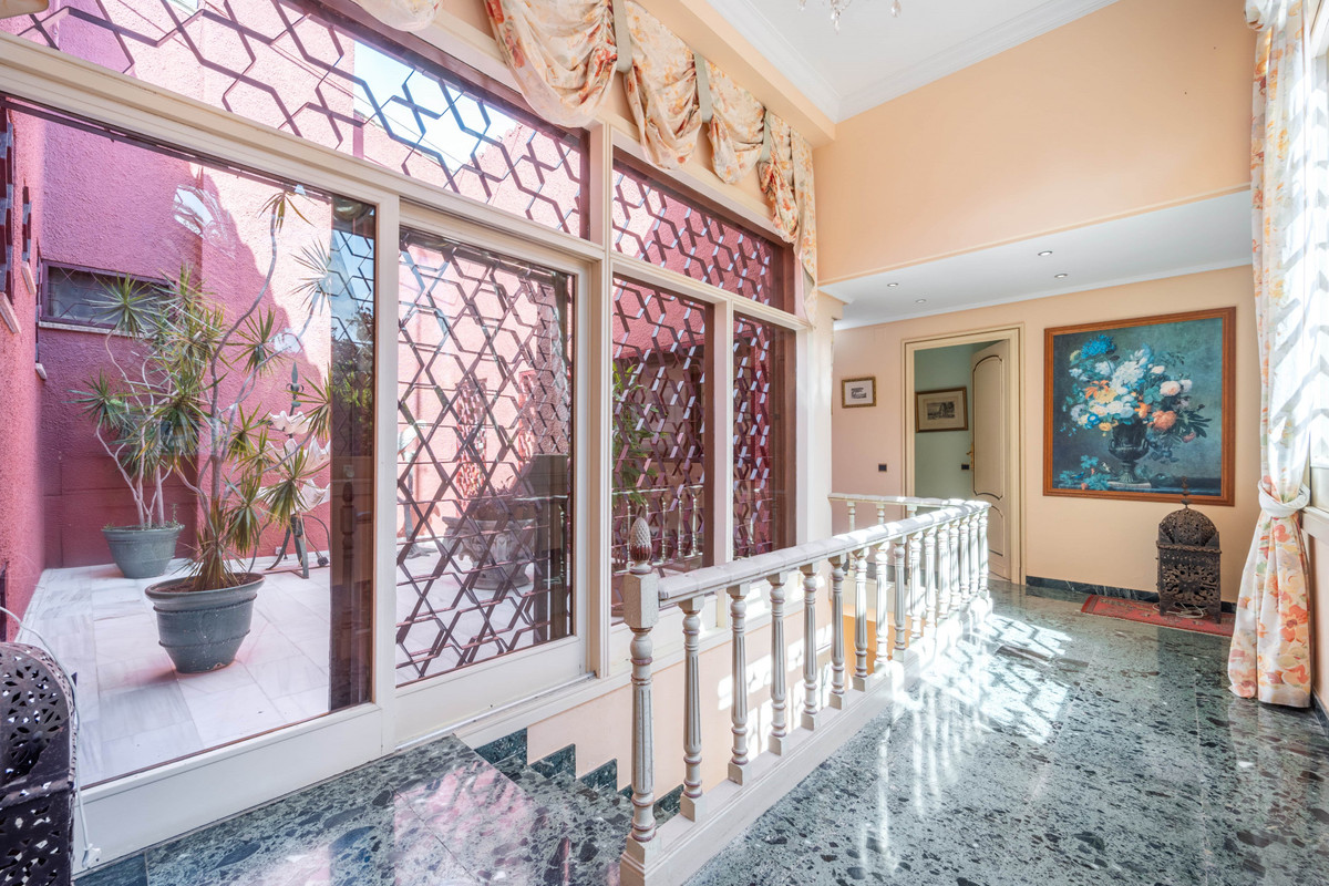 15-11d12f2f454f2f5e9b981fdd8b901d51-38