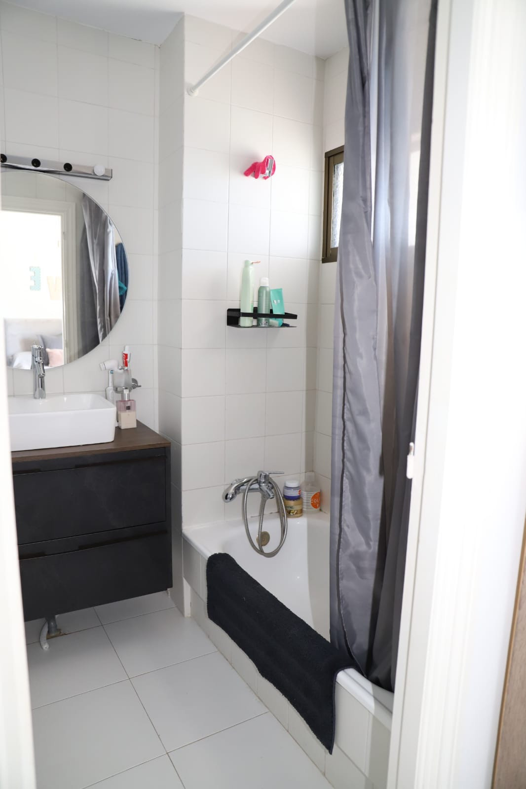 15-11d12f2f454f2f5e9b981fdd8b901d51-52