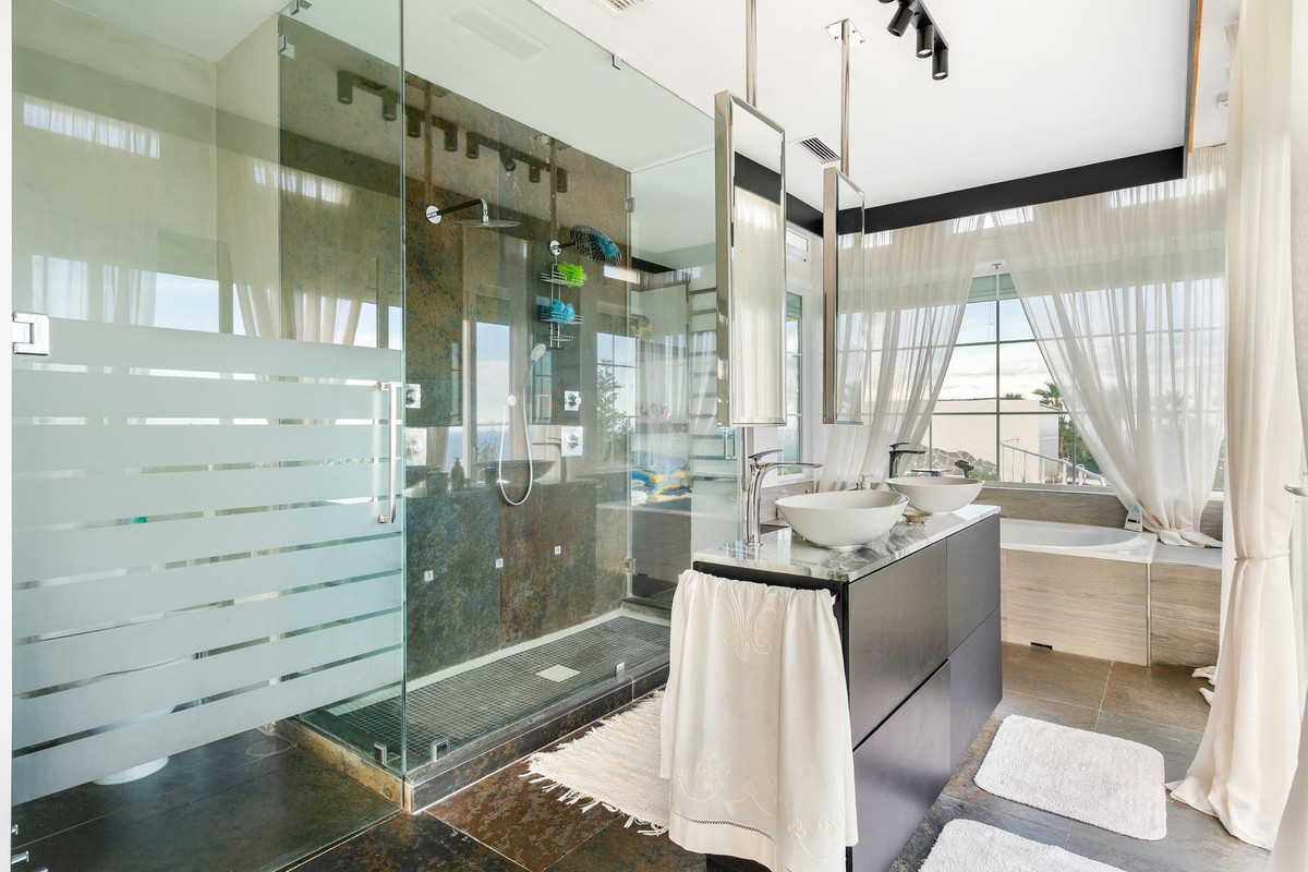 18-cc72f169493c096e712837ff5d8b6e41-33