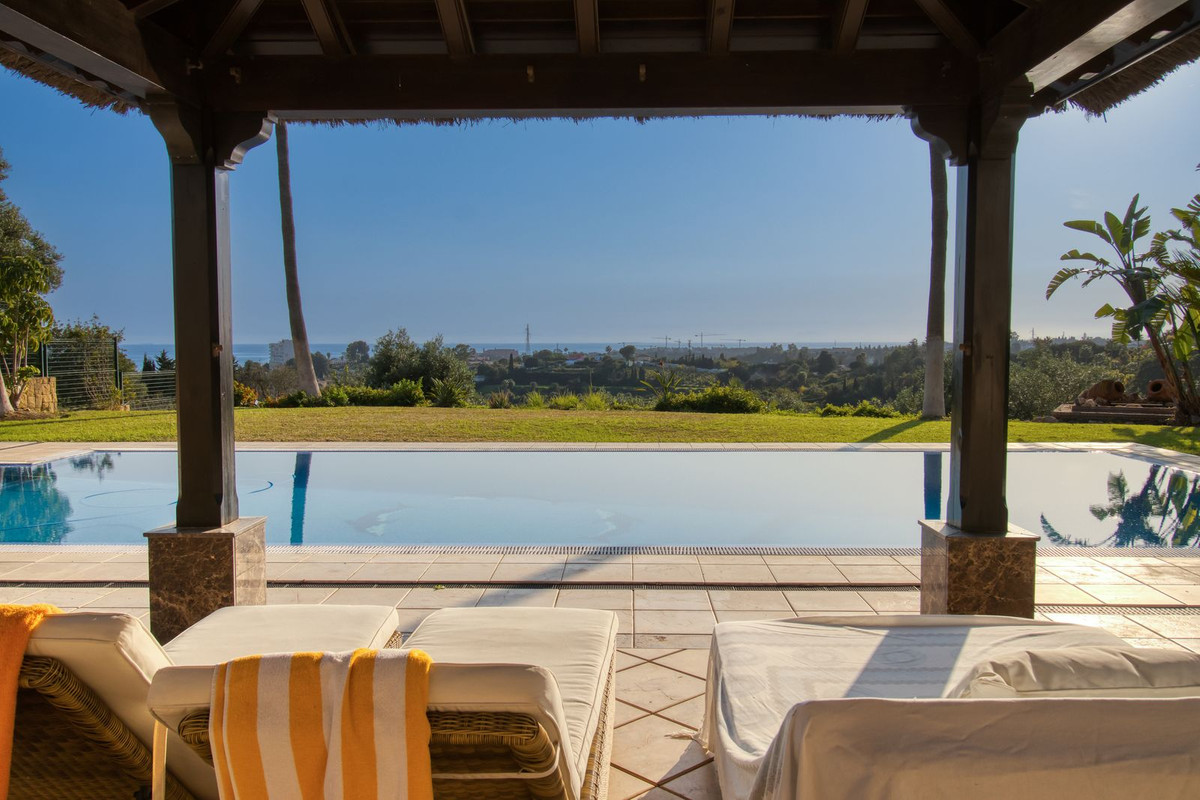 20-d1f7658cbe4ba6cd8666fec30fba80ad-14