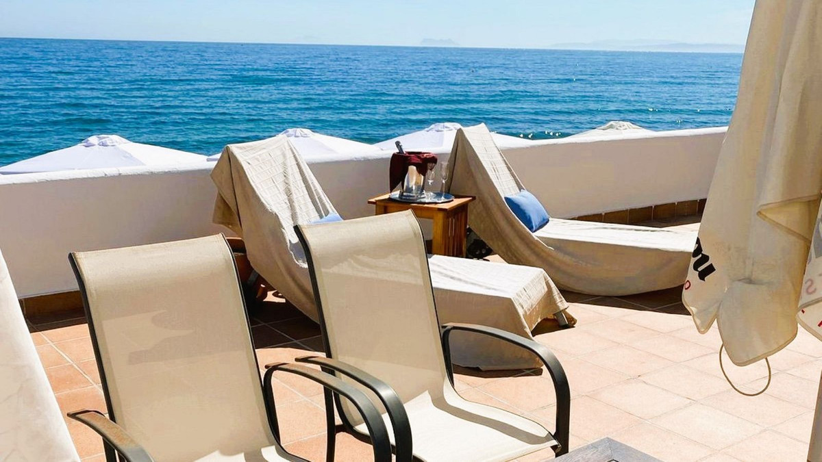 20-d1f7658cbe4ba6cd8666fec30fba80ad-21