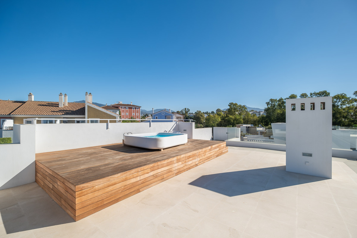 20-d1f7658cbe4ba6cd8666fec30fba80ad-26