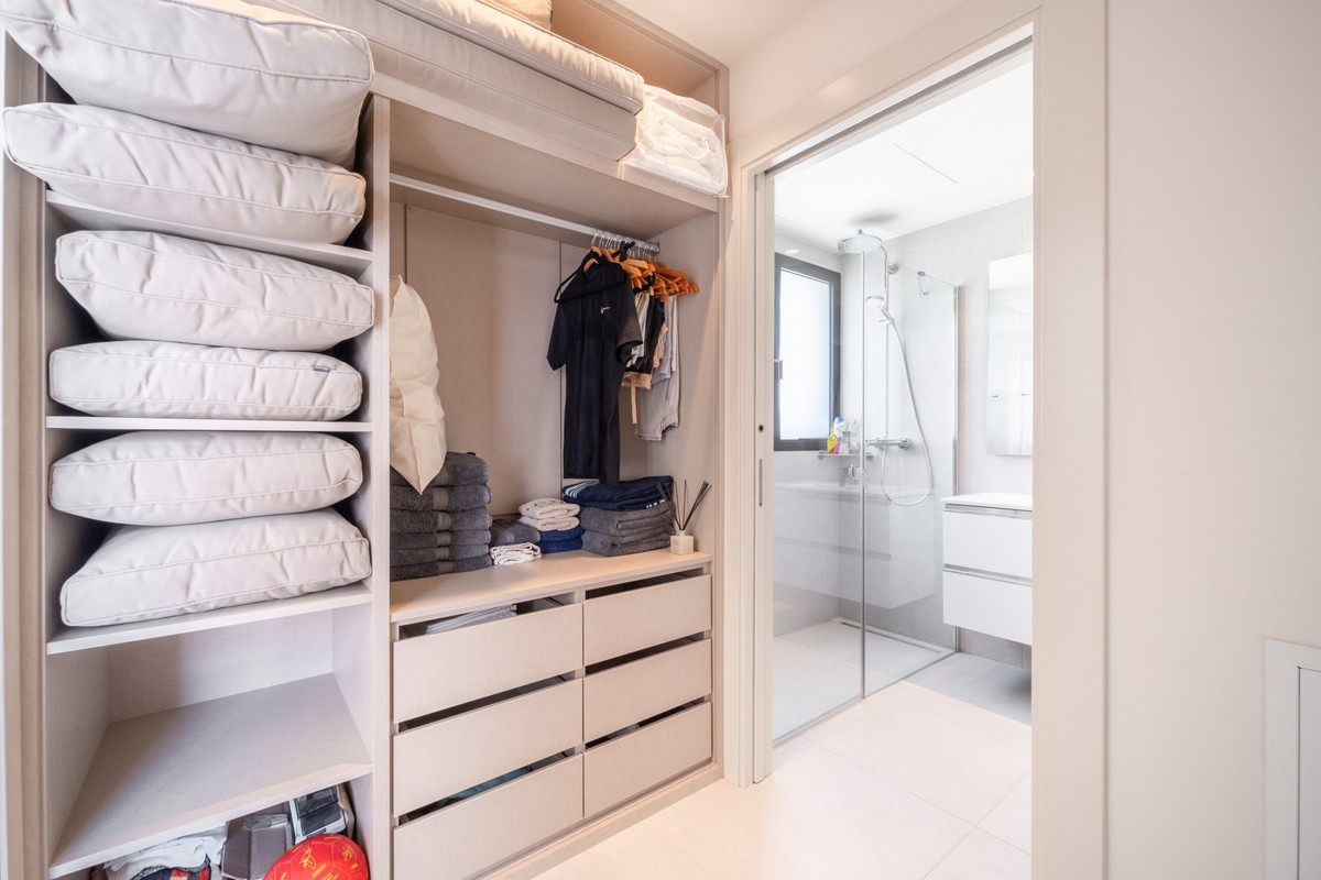 20-d1f7658cbe4ba6cd8666fec30fba80ad-31