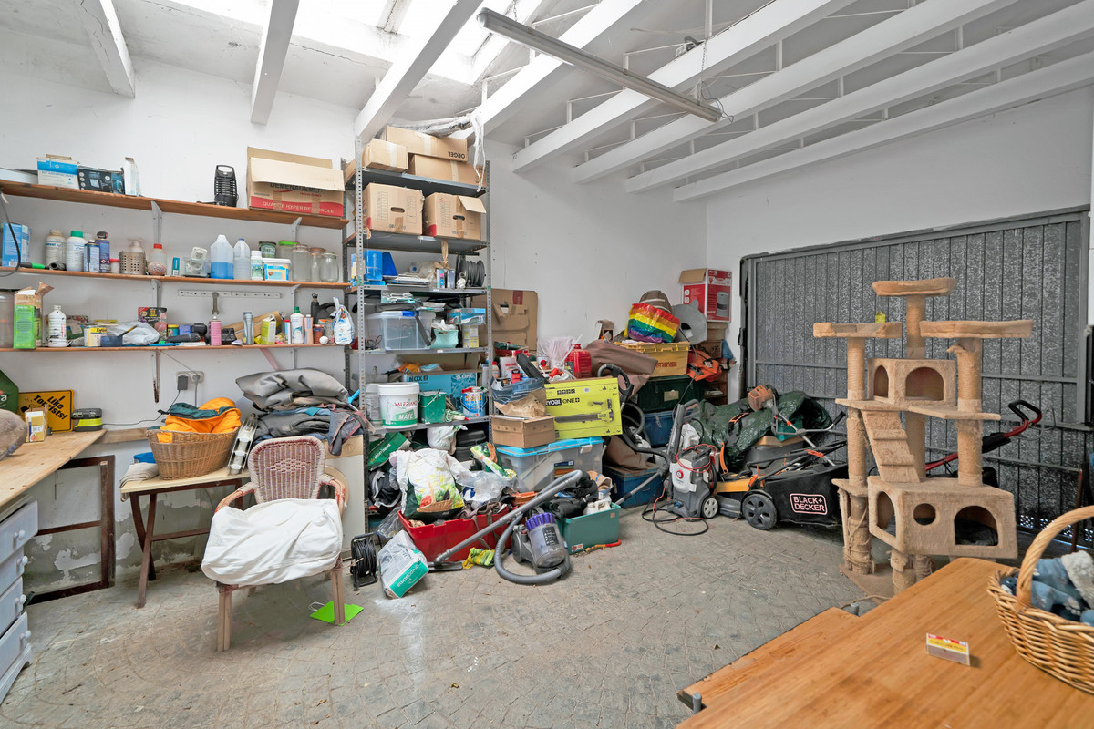 20-d1f7658cbe4ba6cd8666fec30fba80ad-48