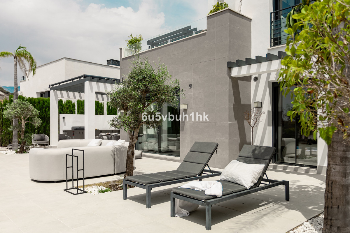 21-2c707e7c511429b4f8ec4ee5f221ddb6-20