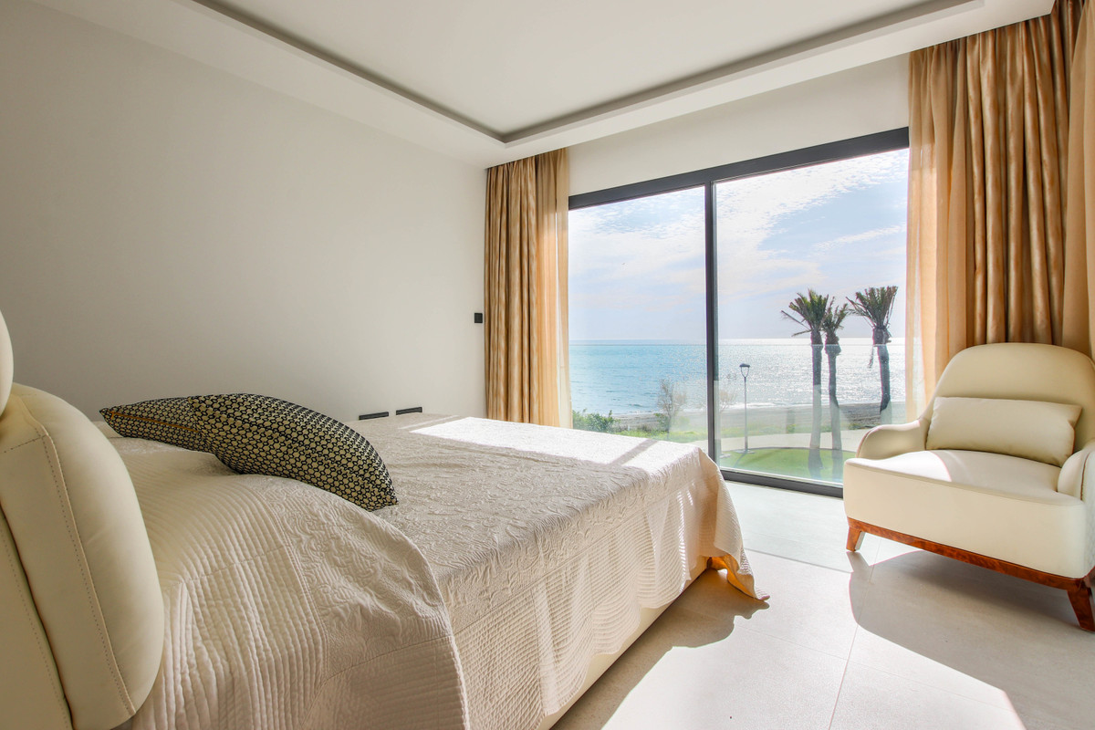 23-79897b85162c6a486c7a4d1eb46924dd-15