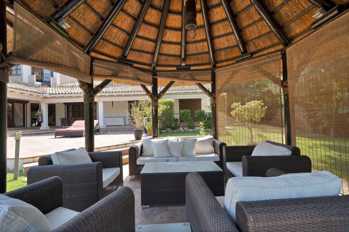 23-79897b85162c6a486c7a4d1eb46924dd-24