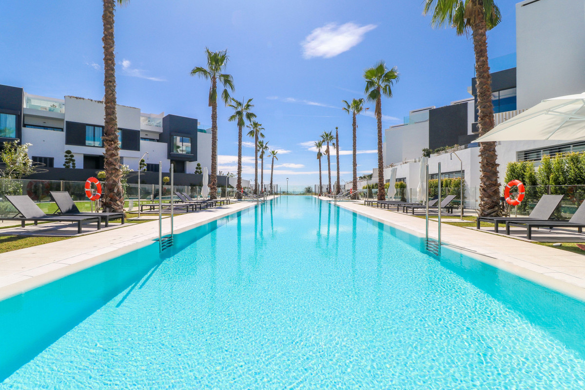 25-45e7a00e8ada30030040e20a35fbccfd-10