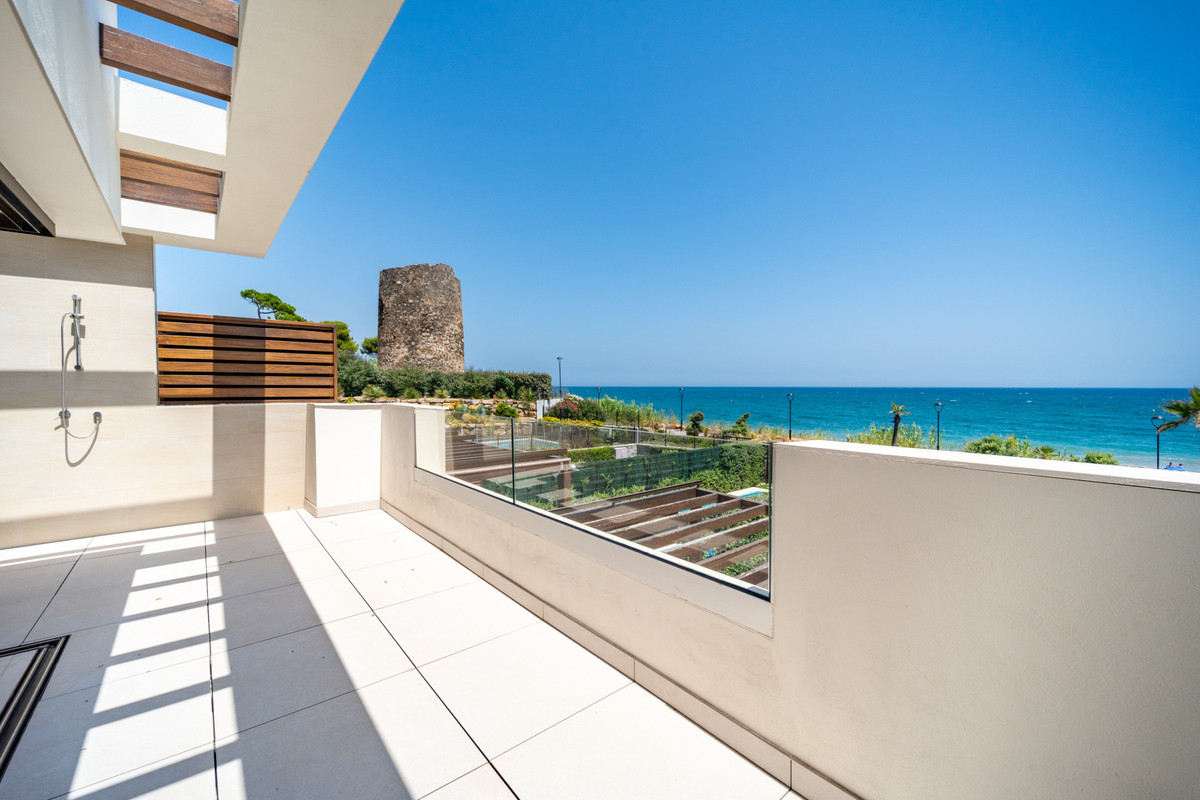 25-45e7a00e8ada30030040e20a35fbccfd-28