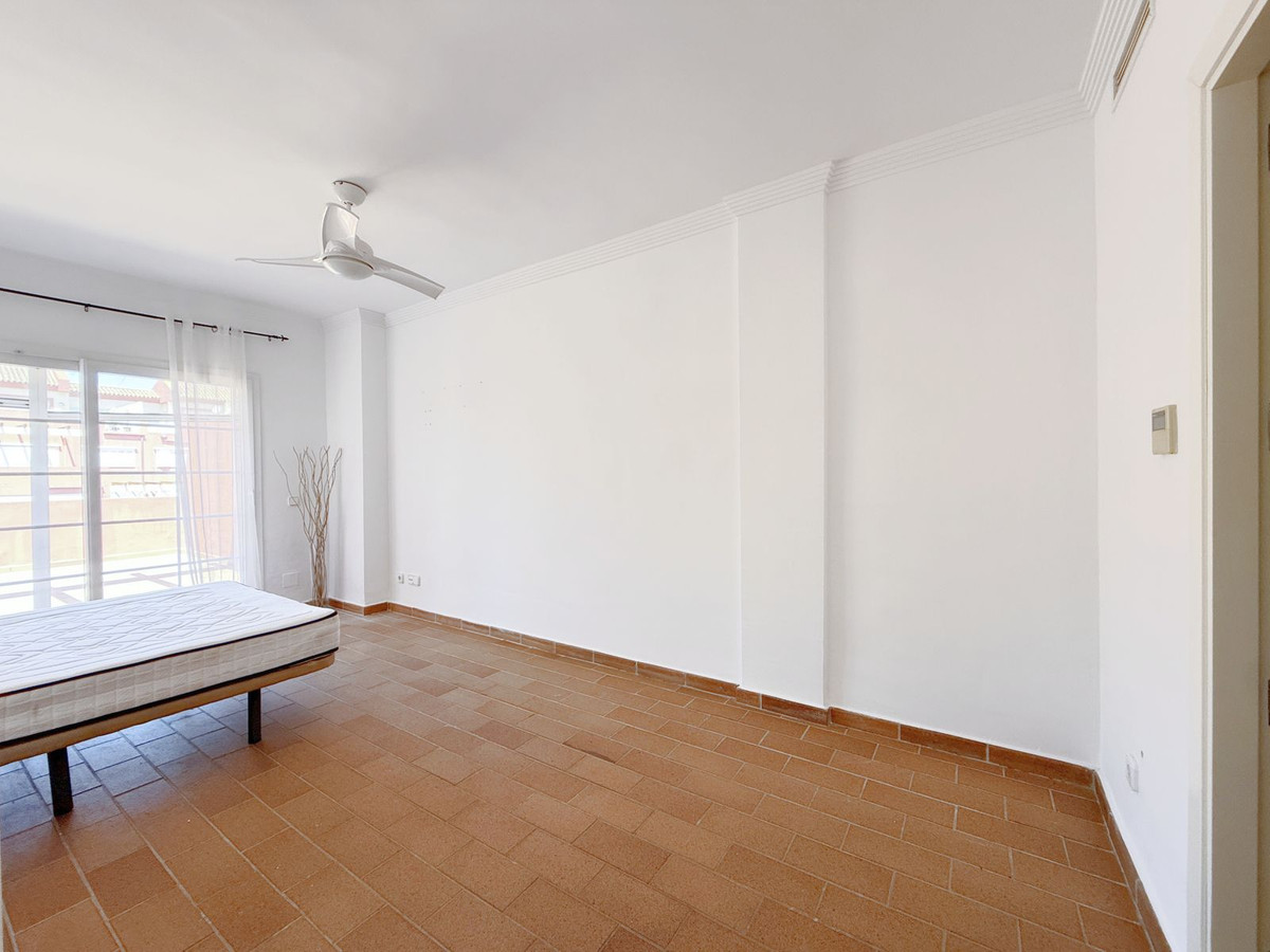 25-45e7a00e8ada30030040e20a35fbccfd-31