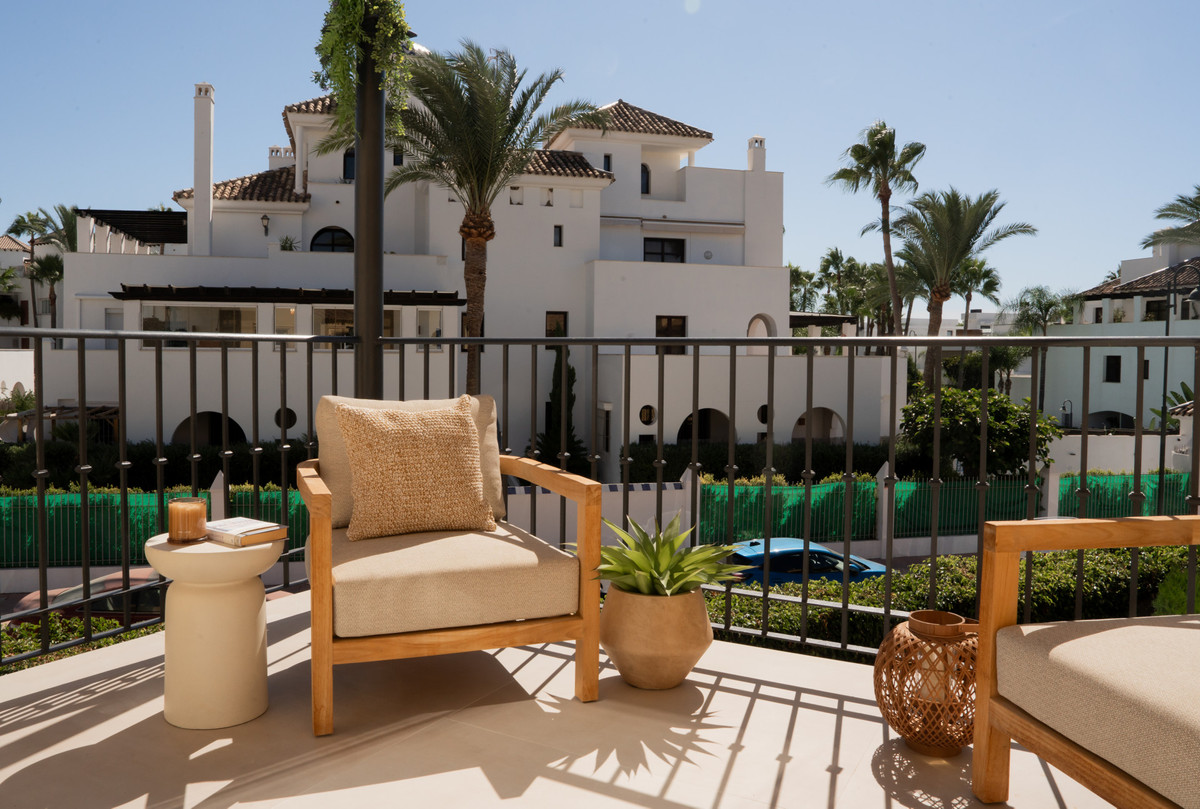 25-45e7a00e8ada30030040e20a35fbccfd-36