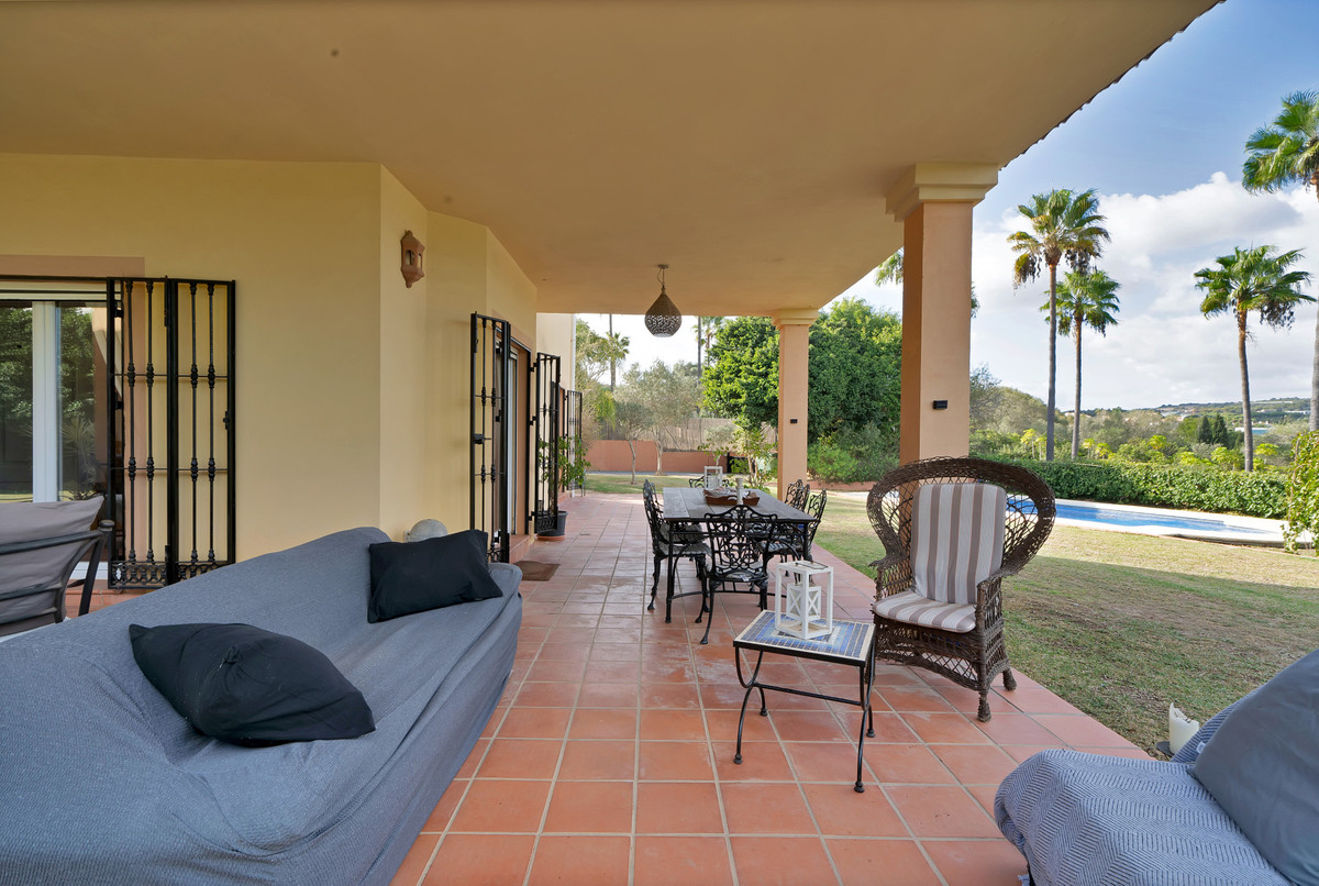 25-45e7a00e8ada30030040e20a35fbccfd-40