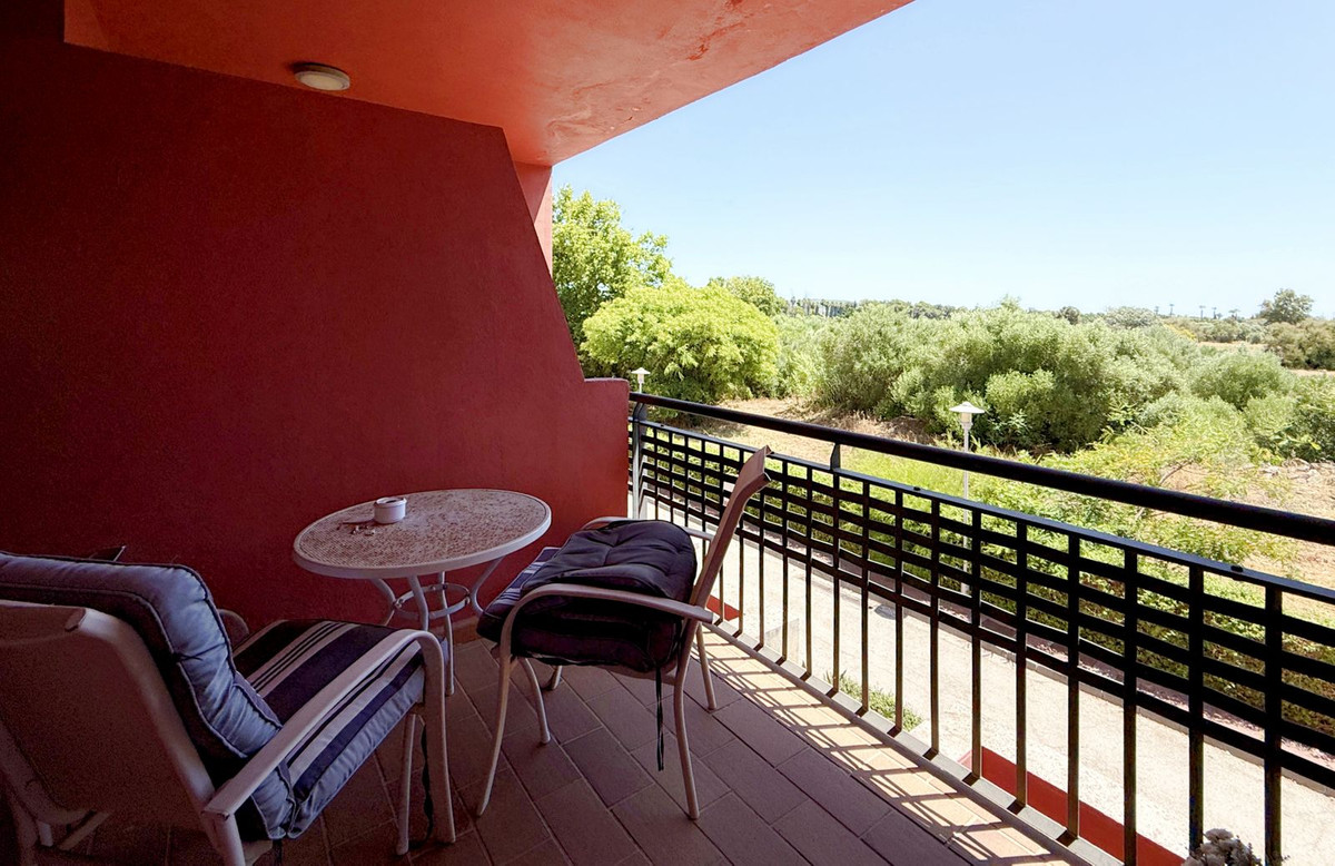 26-c684a62c9f160a1f90904dd925da0645-29