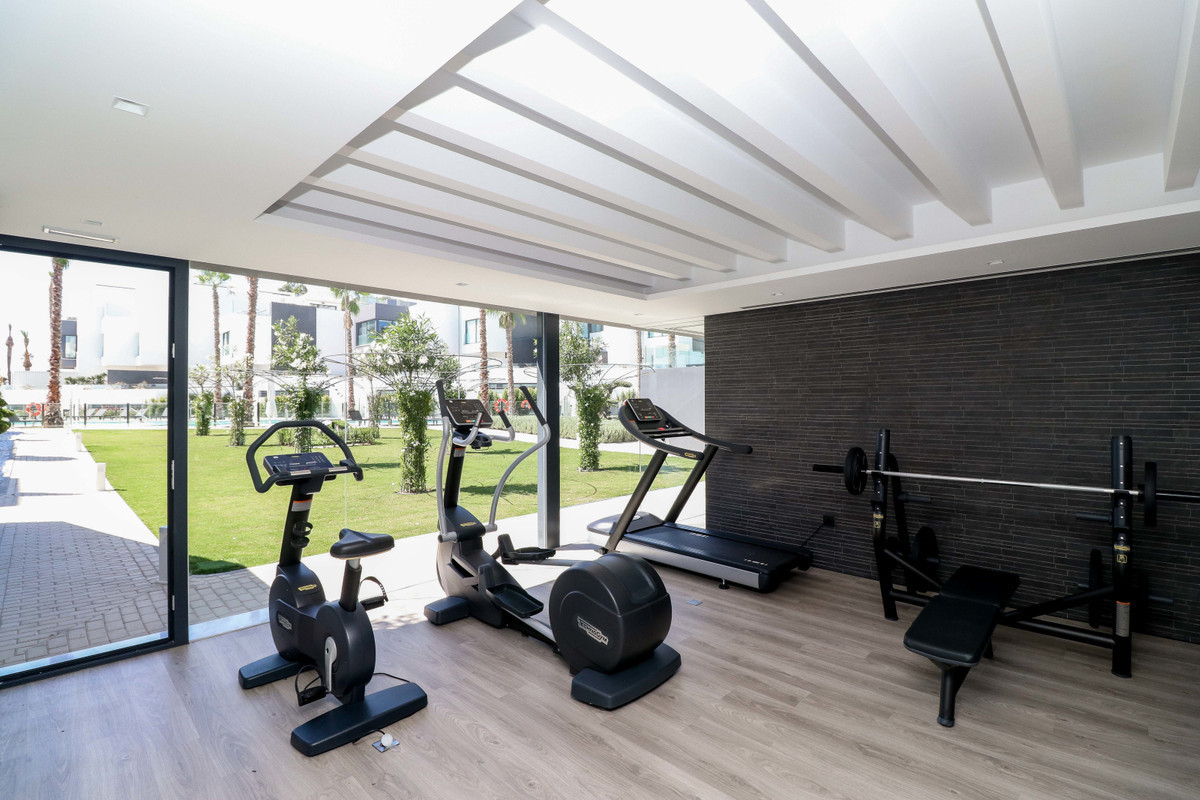 28-ef19a2c59920e2e087cd278a51b6dbf8-10