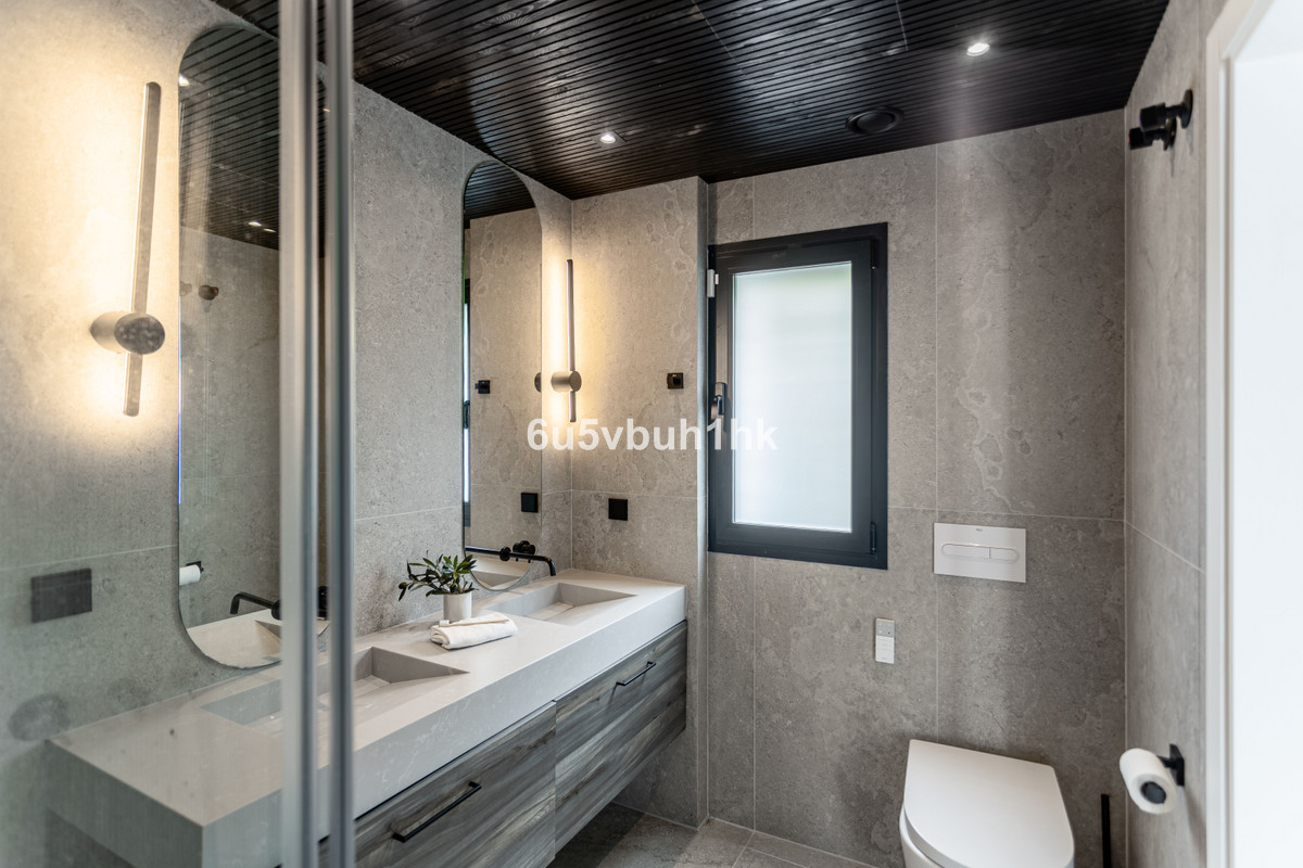 28-ef19a2c59920e2e087cd278a51b6dbf8-16