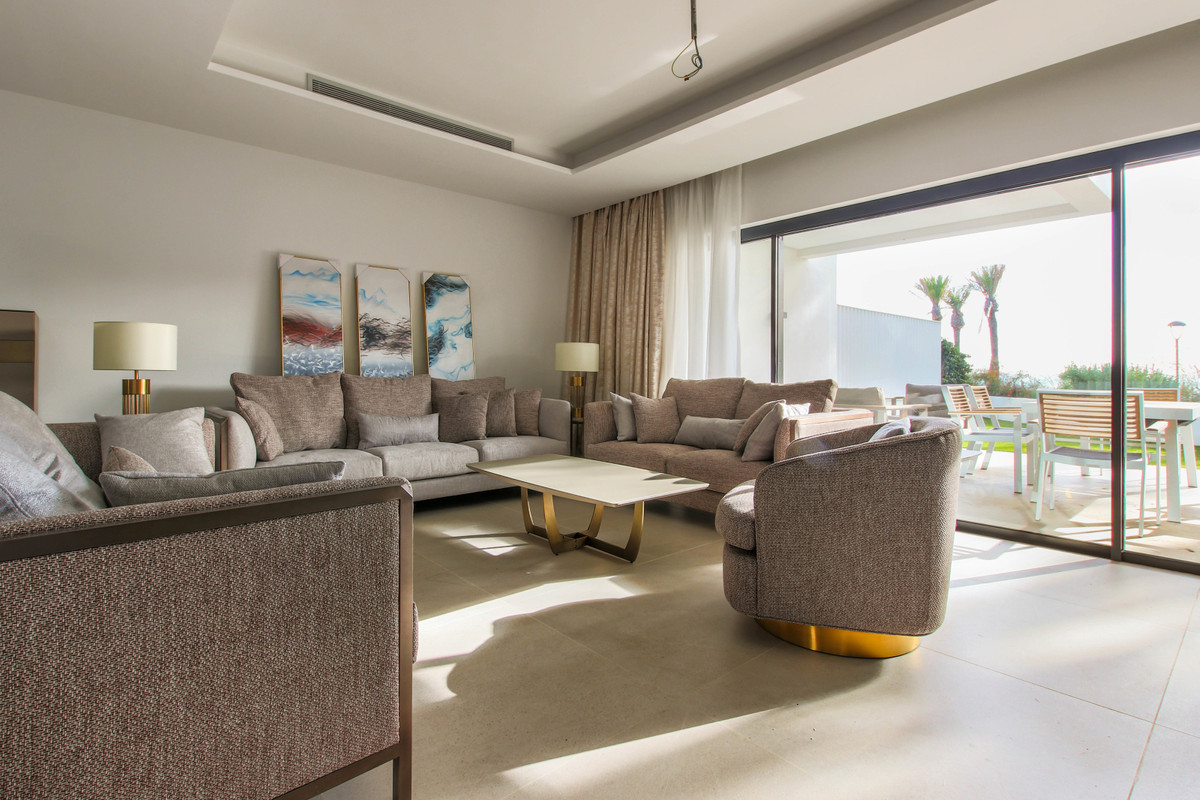 3-e898b2bb2a2fdfd06d2c39894dce8316-16