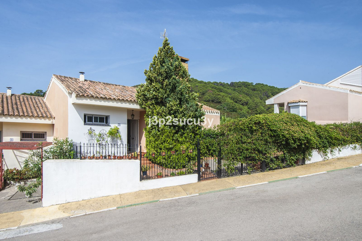 3-e898b2bb2a2fdfd06d2c39894dce8316-69