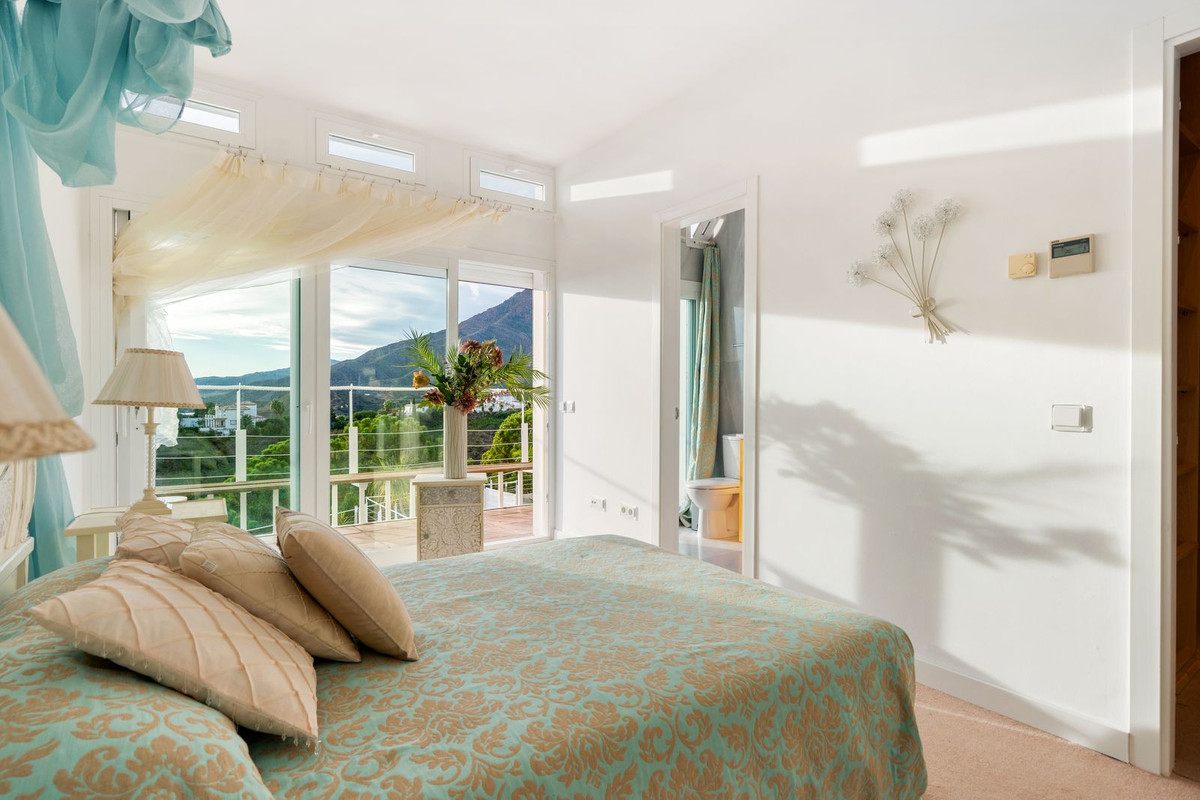 32-e7f90ea5feef5e01d64d74d6b6d8a834-21