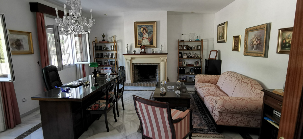 32-e7f90ea5feef5e01d64d74d6b6d8a834-4