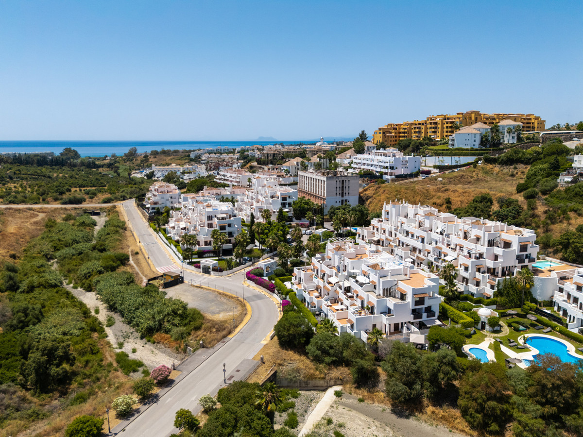 33-f37a7fab00fce6ff6b895520b67d6d6d-18