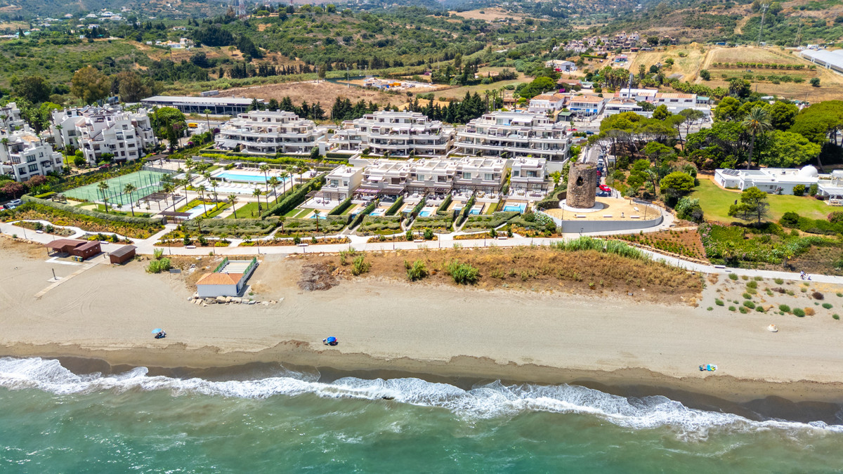 36-be7efbbd8b294061d3f27cb7c37865bb-15