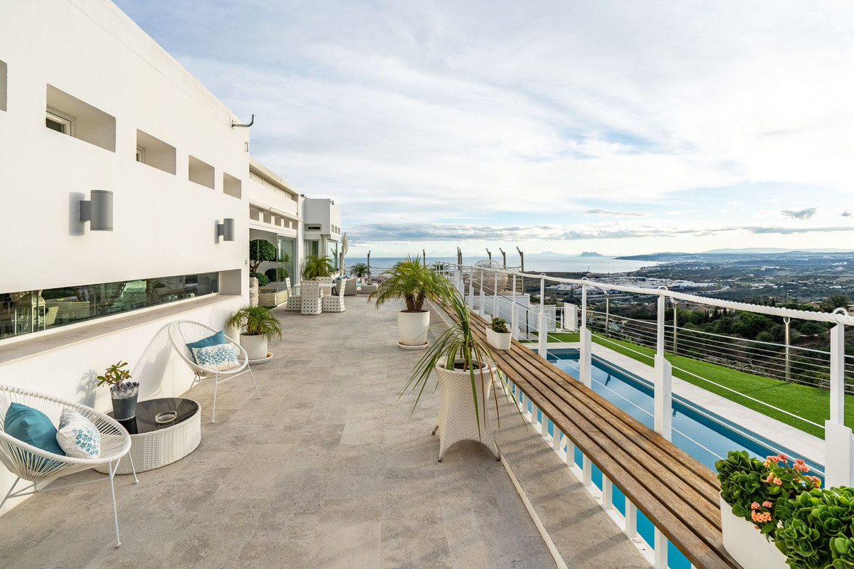 36-be7efbbd8b294061d3f27cb7c37865bb-16