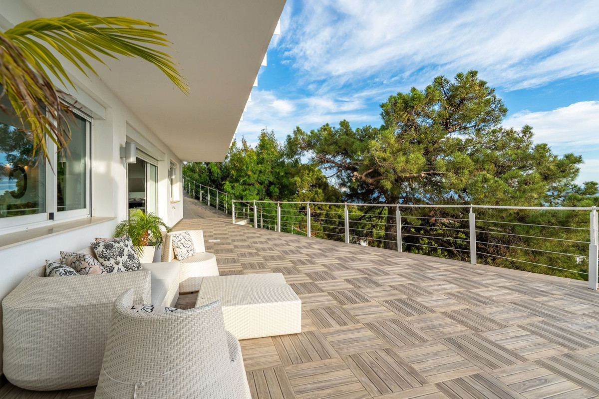 38-9b9a71c4c46e127e5c6f91a74b158396-15