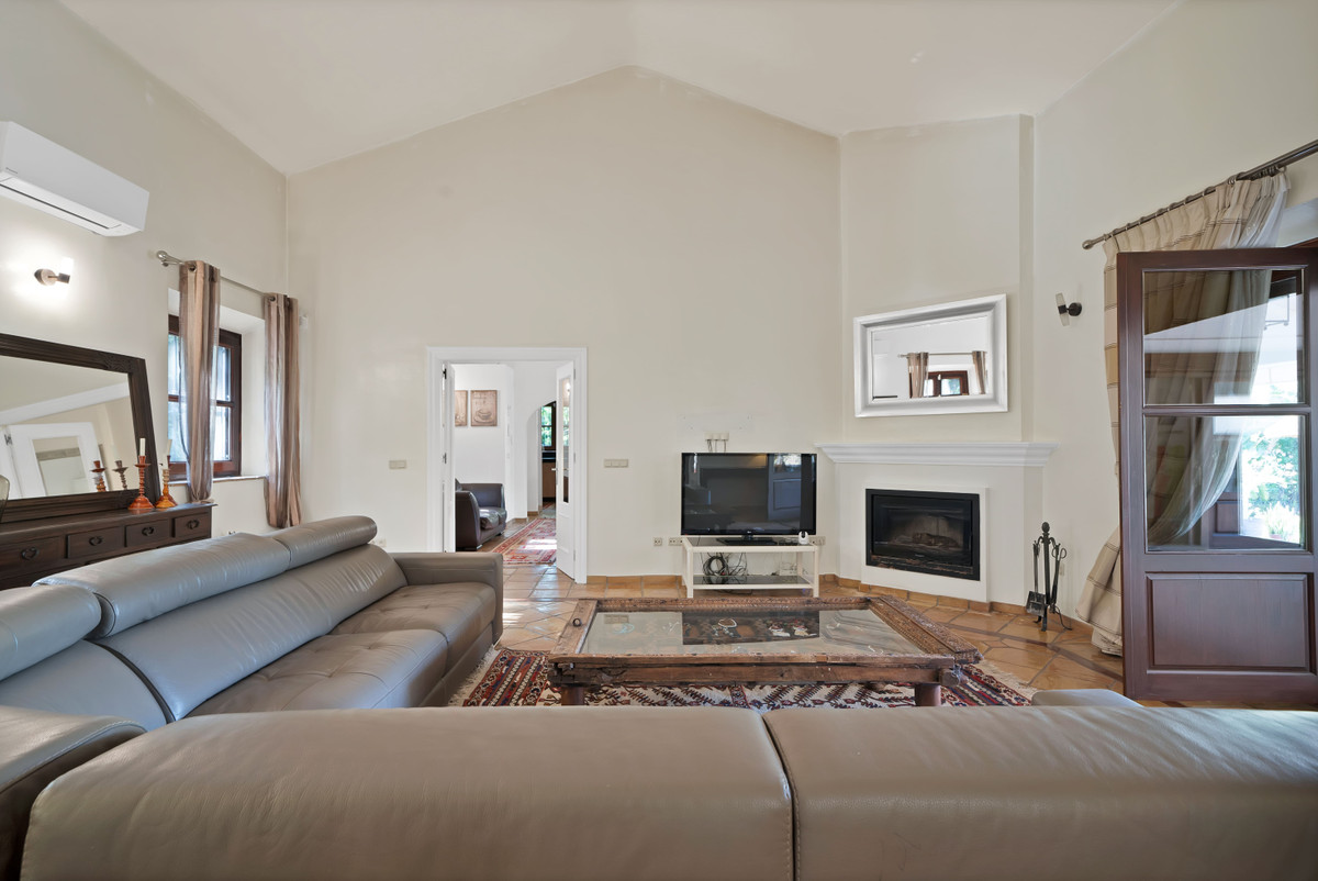 4-c23c0f86247804fa50226aecd8b0b2c8-33