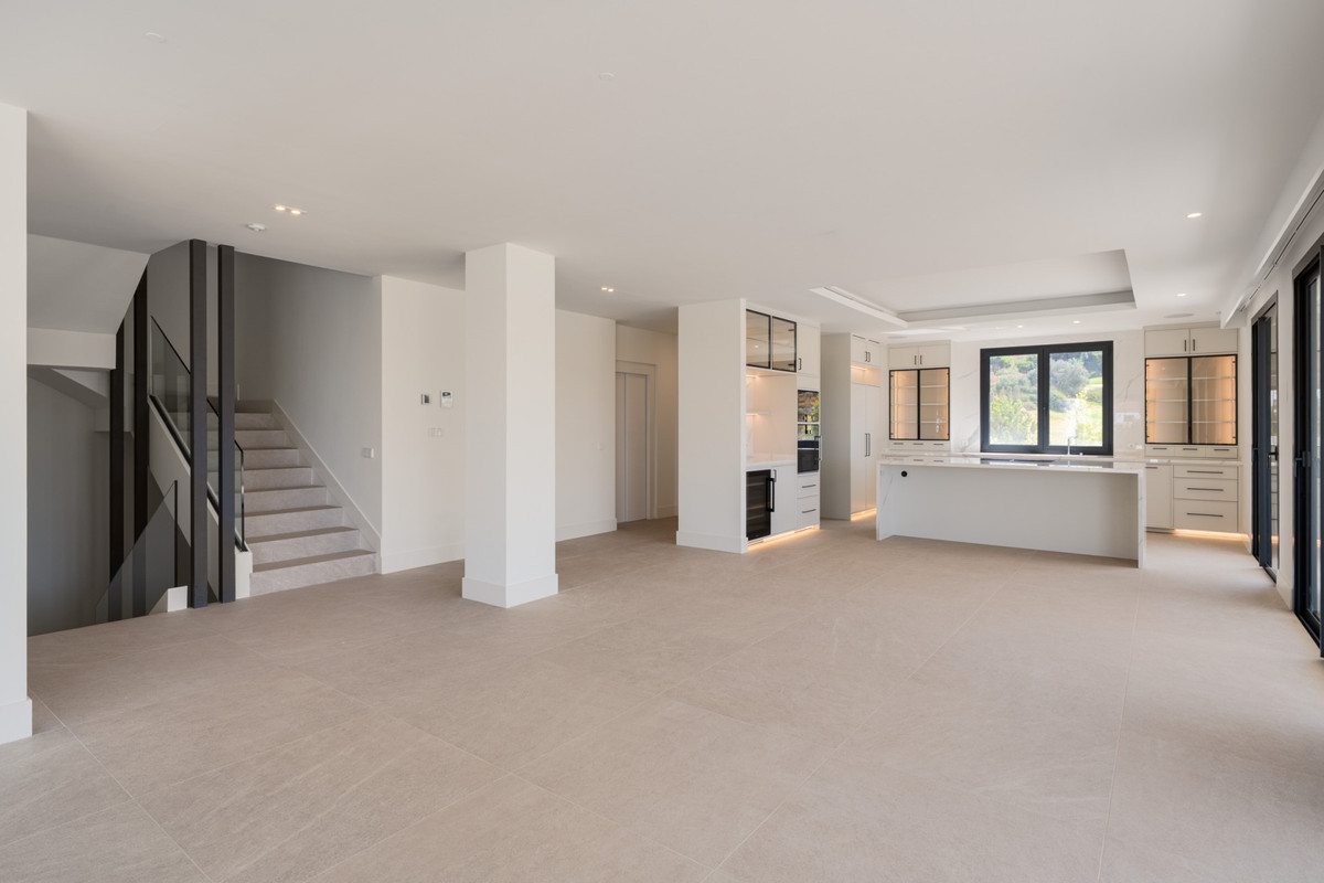 4-c23c0f86247804fa50226aecd8b0b2c8-35