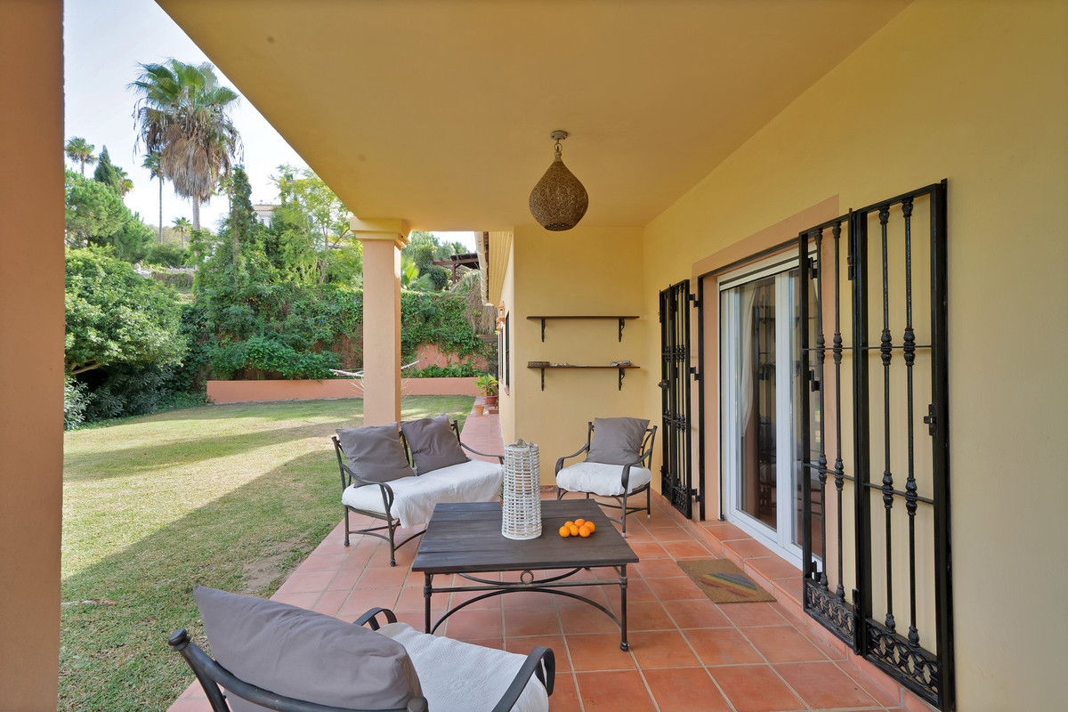 50-e047a14369788a95335be886311a4ac9-10