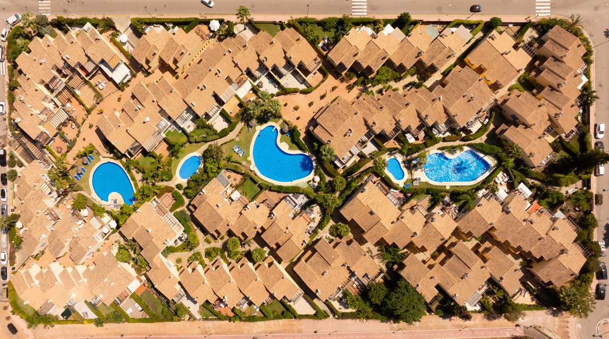 51-1a006e3d9335f058903eb94f281586d2-6