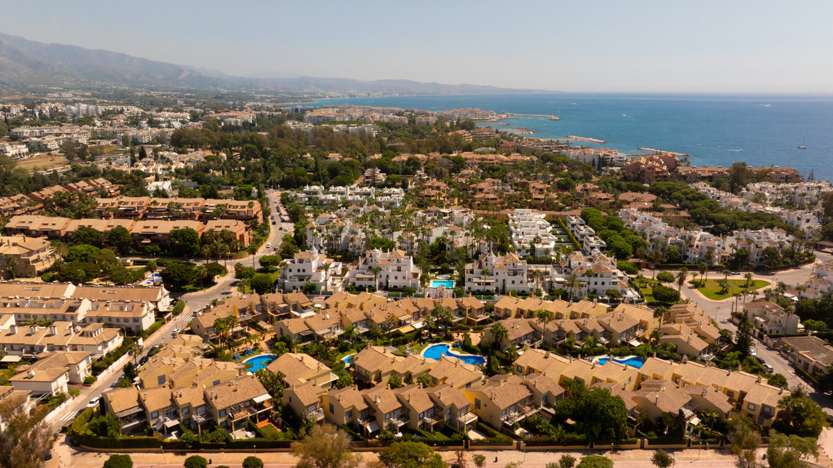 54-cba5c6f0c186831e5b449ecd59074d41-6