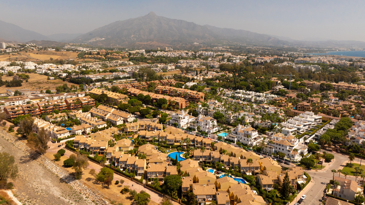 55-3c1c941a81476b73787f827064fcb30e-5