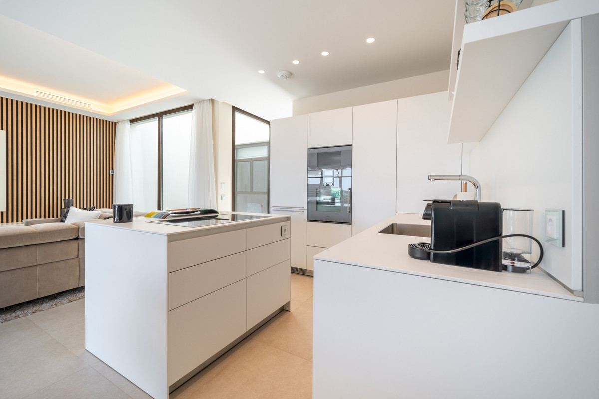 6-241328e1bcc9c0d8ce1222beb6c967a8-38