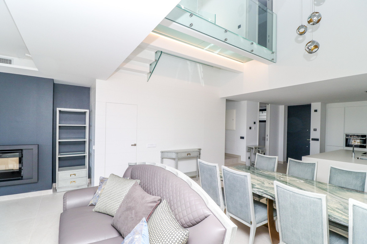 8-e64a9055bba3e77ac8aca3b893cdf826-19