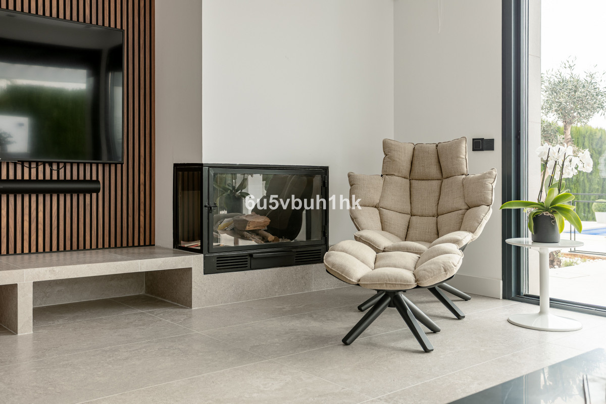 8-e64a9055bba3e77ac8aca3b893cdf826-23