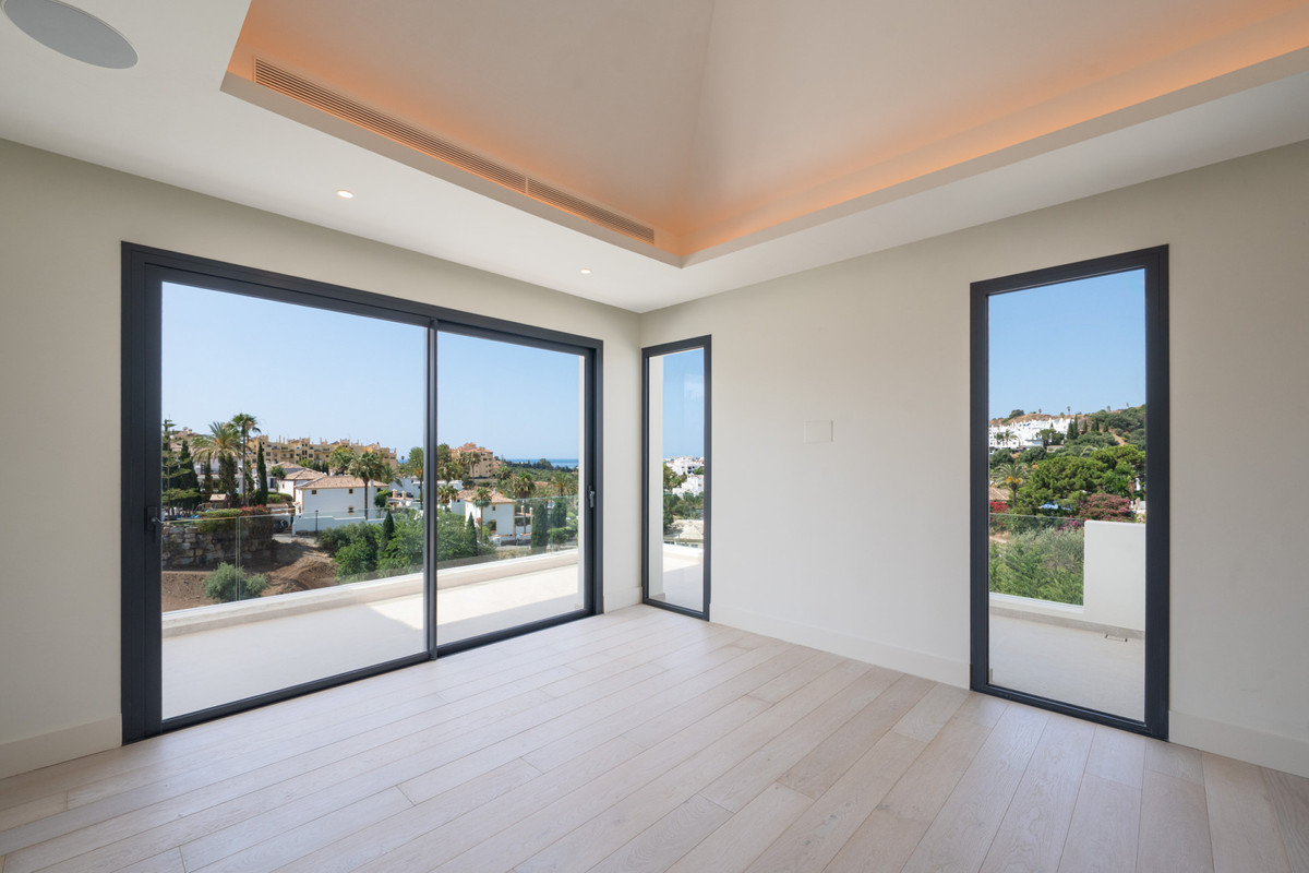 8-e64a9055bba3e77ac8aca3b893cdf826-33