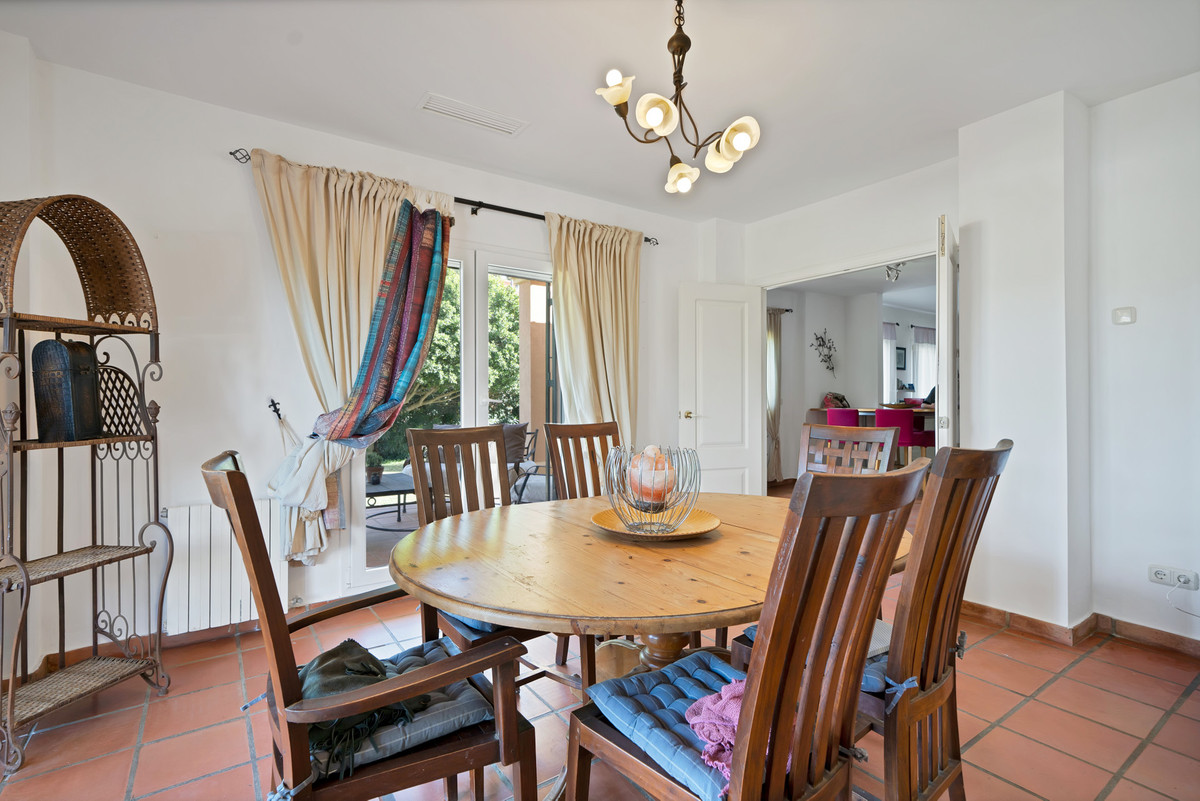 8-e64a9055bba3e77ac8aca3b893cdf826-67